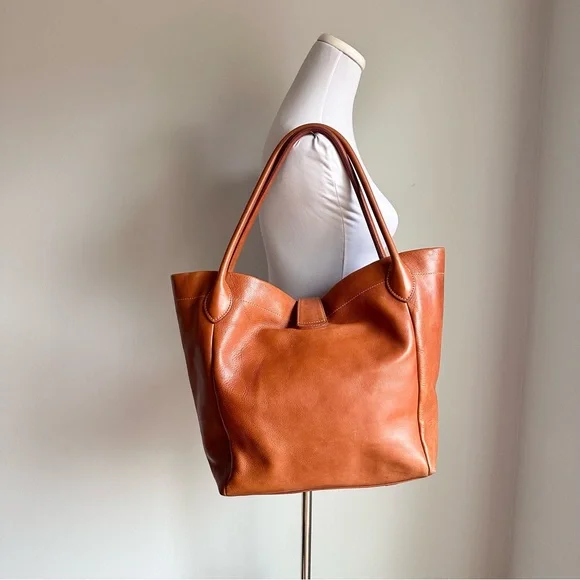 DOONEY & BOURKE Florentine Camel Leather Italian Logo Lock Tote - Picture 4 of 16